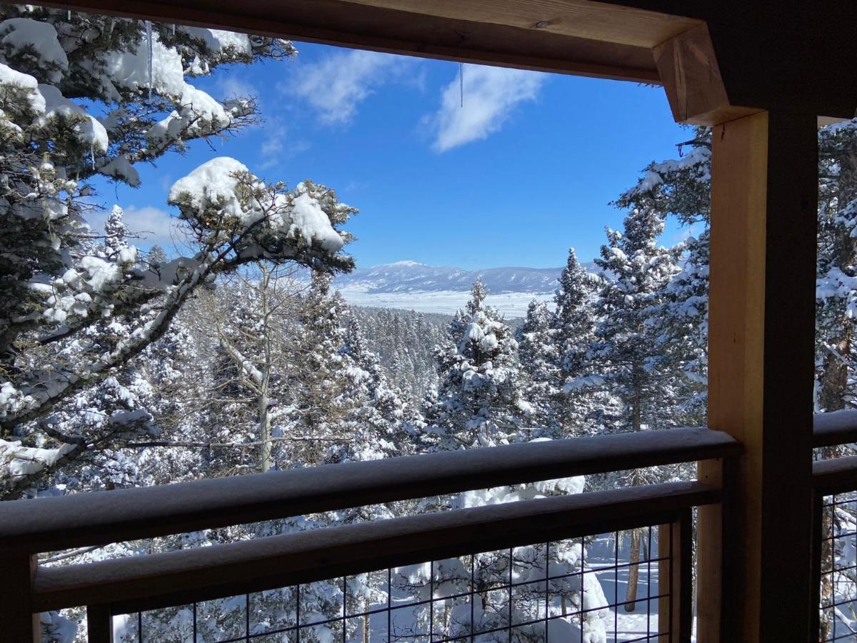 Ridgewalk Treehouse Bed and Breakfast Angel Fire Εξωτερικό φωτογραφία