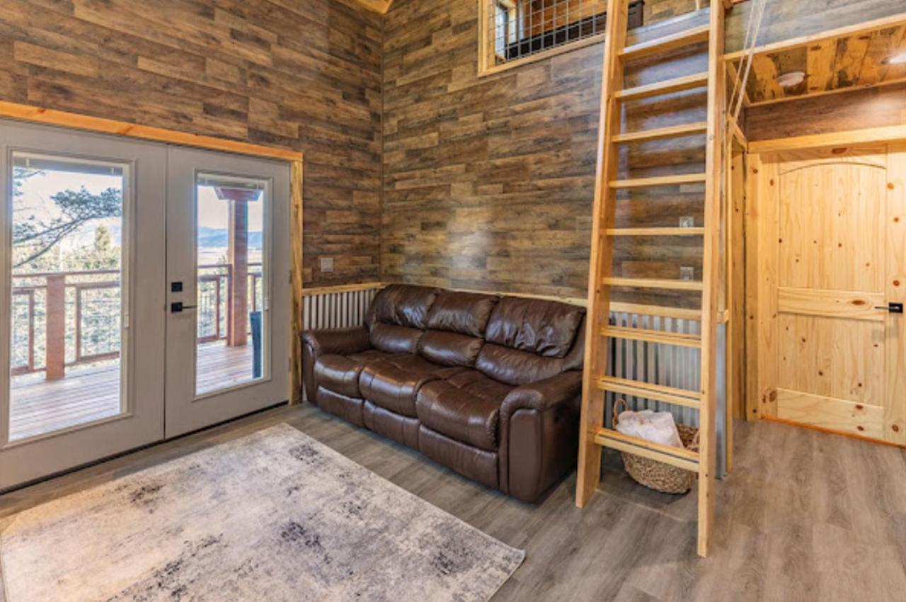 Ridgewalk Treehouse Bed and Breakfast Angel Fire Εξωτερικό φωτογραφία