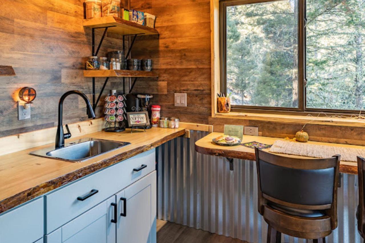 Ridgewalk Treehouse Bed and Breakfast Angel Fire Εξωτερικό φωτογραφία